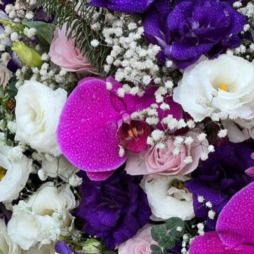  توی آینه چک میکنه همش خطای ماتیک