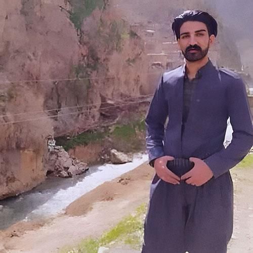 میلاد غلامی نه میمزامی نه عاموزامی