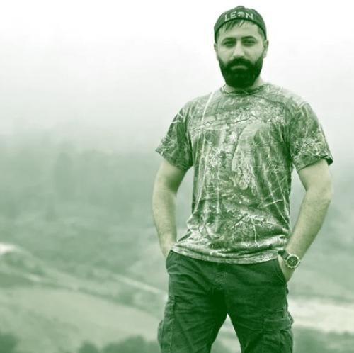 وحید مرادی بورین کنار بورین کنار شیر شیران بیمو
