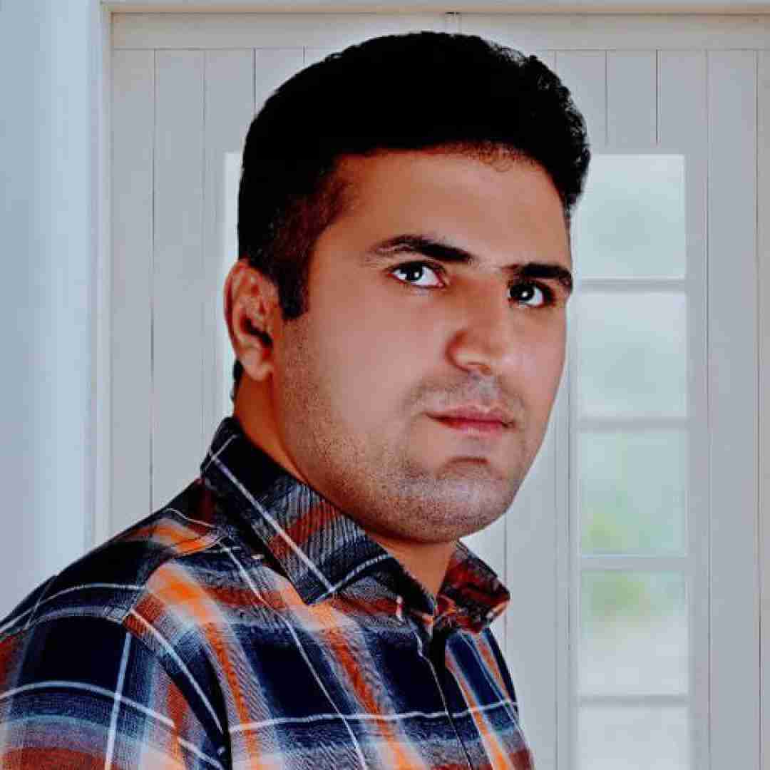 علی میرزایی دسم بگر عزیزم و هرجای که تو چینه