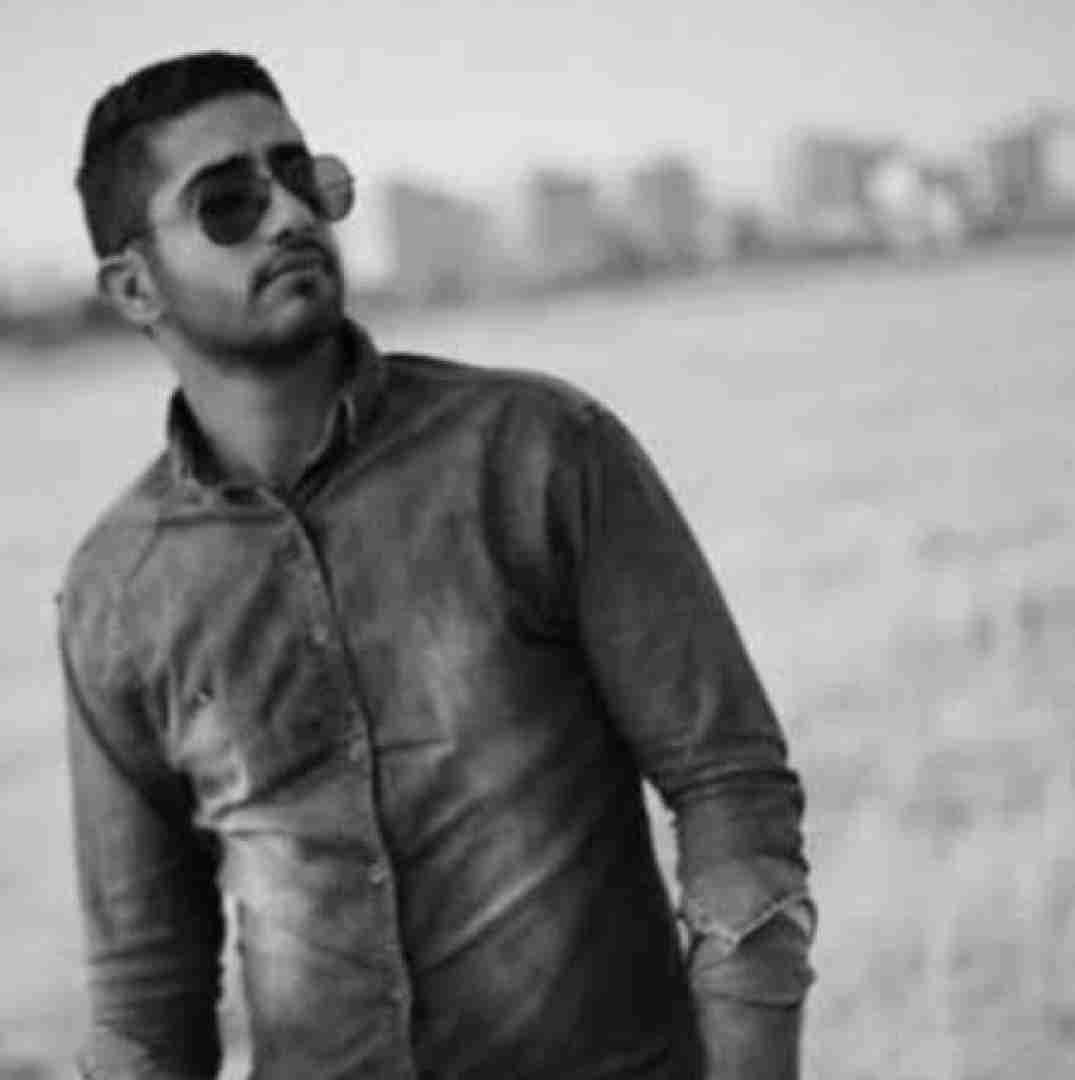 محمد امیری تو یه سردردی برام باعث حال بدمی