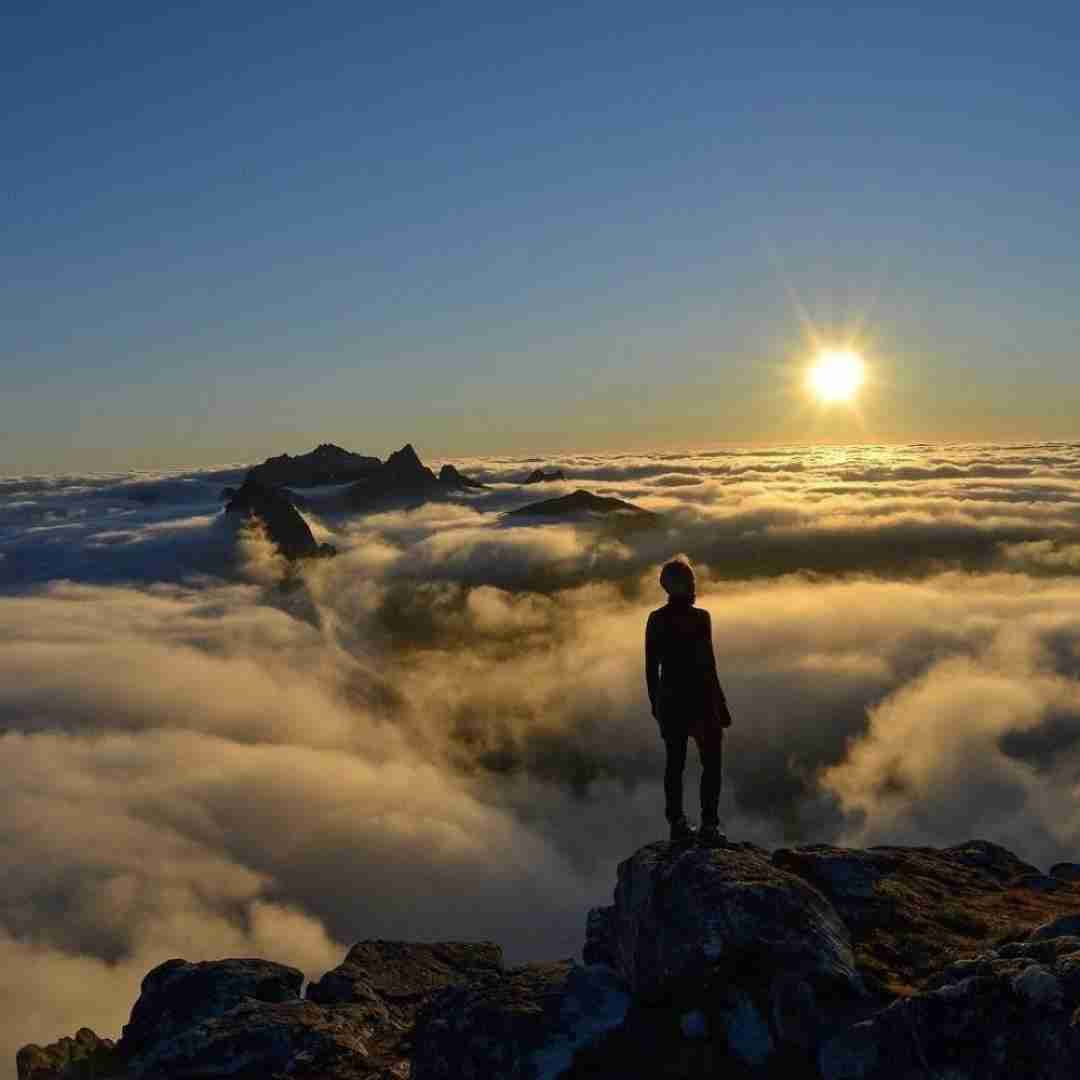  دوباره باز پاییز اومد و برگارو چید با صدای دختر اینستایی