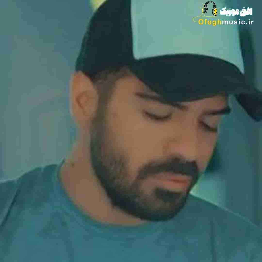 عادل میرزایی این صورت دپرسم چشای قرمزم