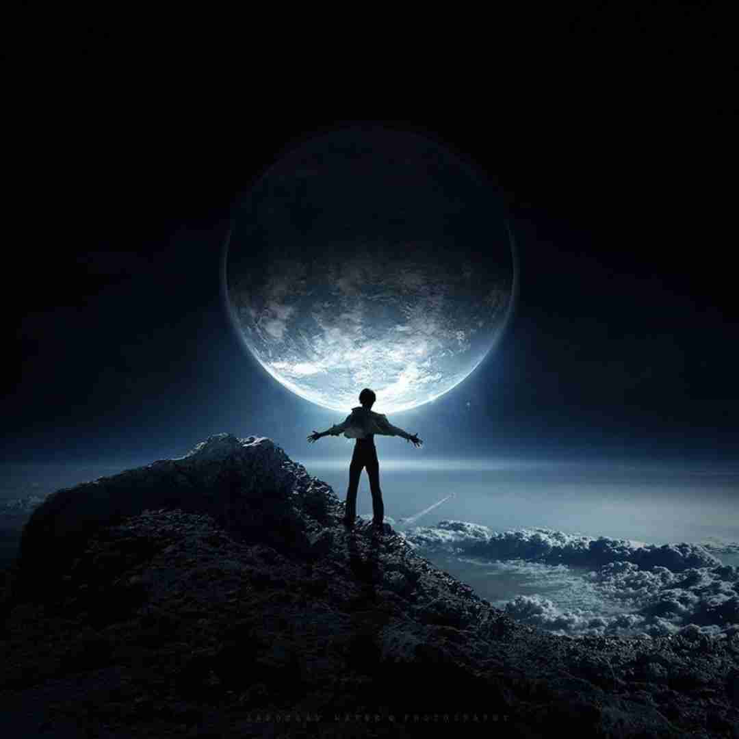 یکیشون تو اینستا وله شاغله شغلش مدله
