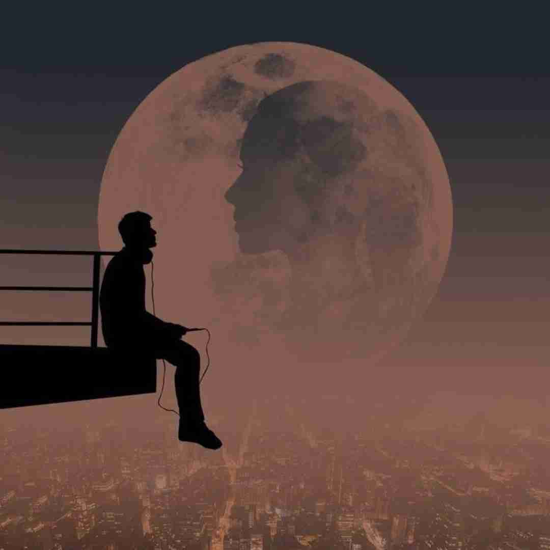 تنم داره میره بالا هی دنیا زیر پاهامه