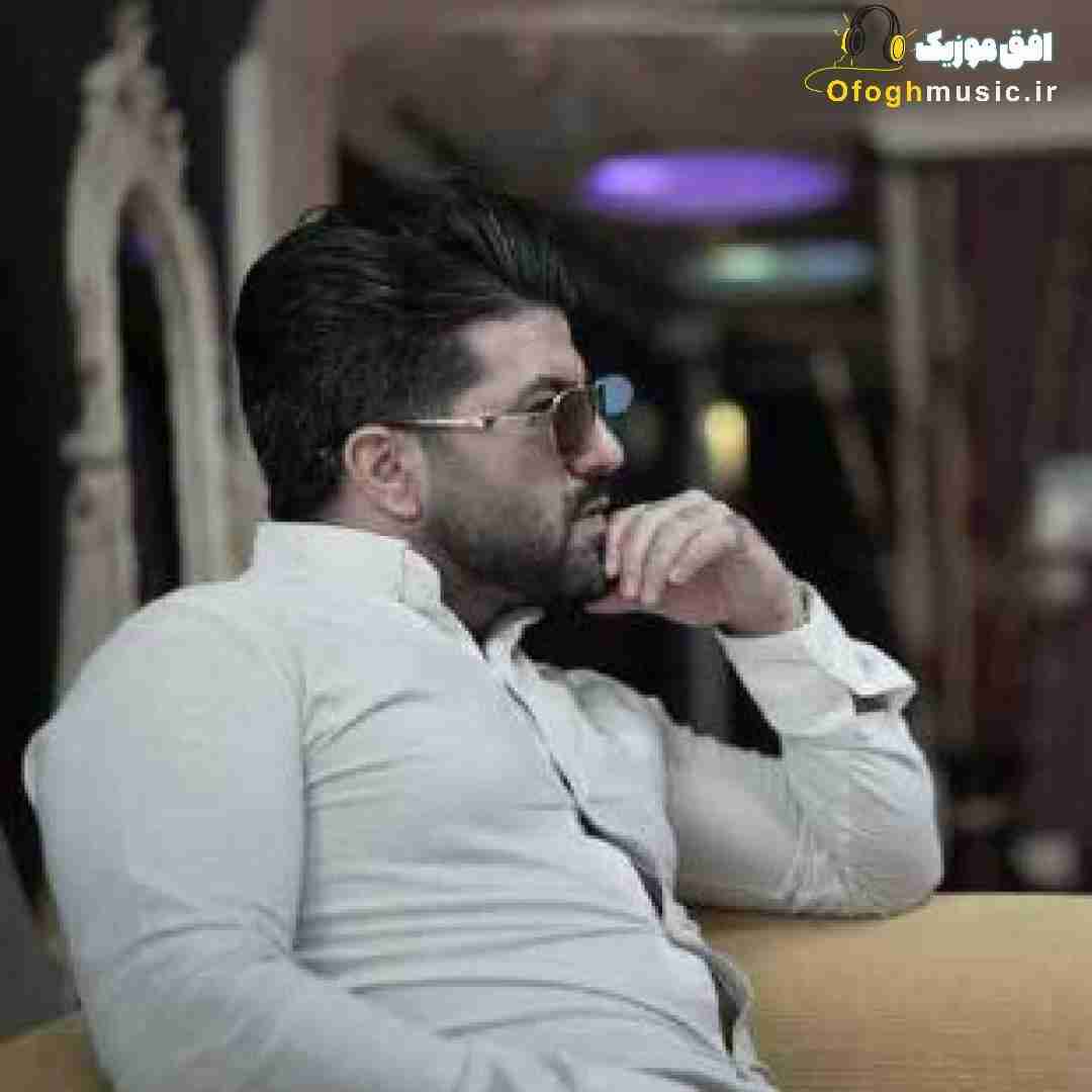 مجید خراطها یه بار دیگه باید ببینم رو ساحل اسممو تو داری مینویسی