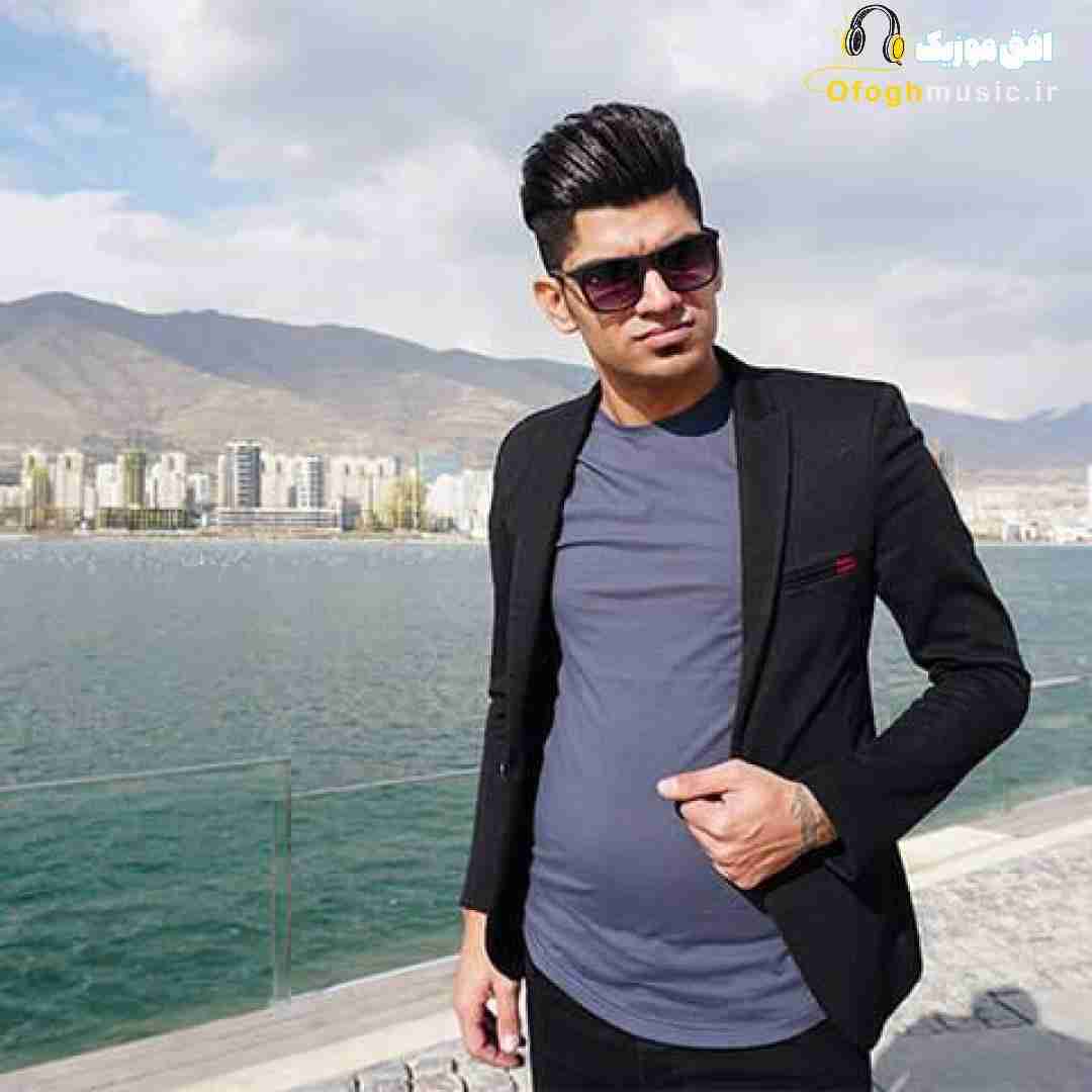 مجتبی ترکاشوند صد بار زمین بخورم صد و یه بار پا میشم