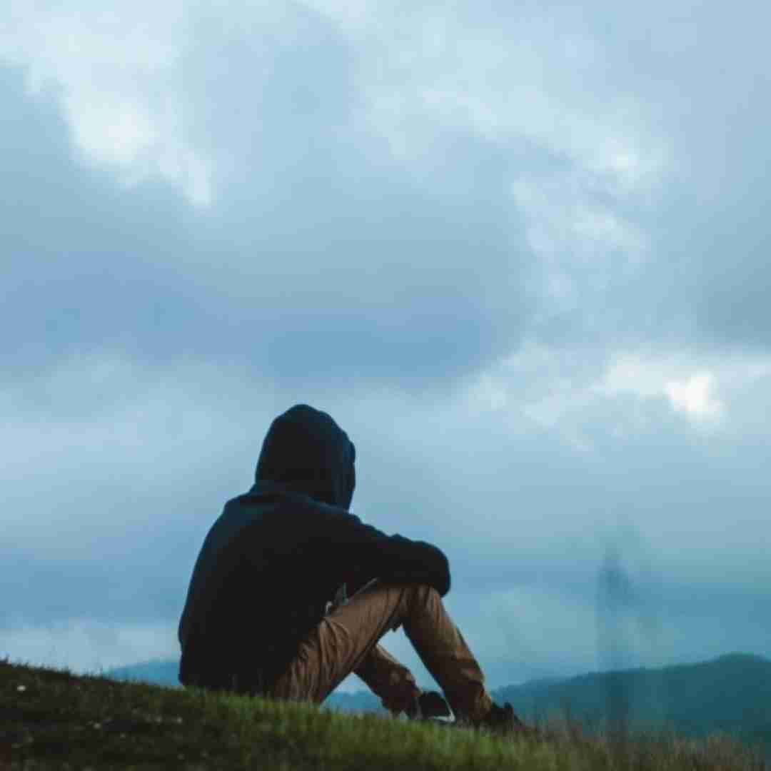 تو آستین خودم یه روز مارم منو زد