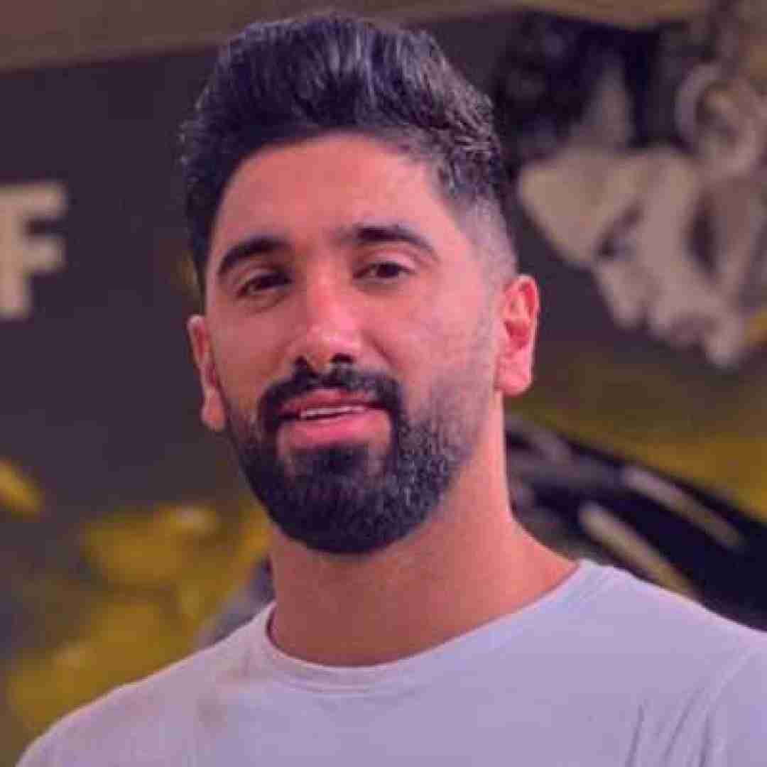 جواد عباسی چند روزه دیگه امه تی خواستگاری