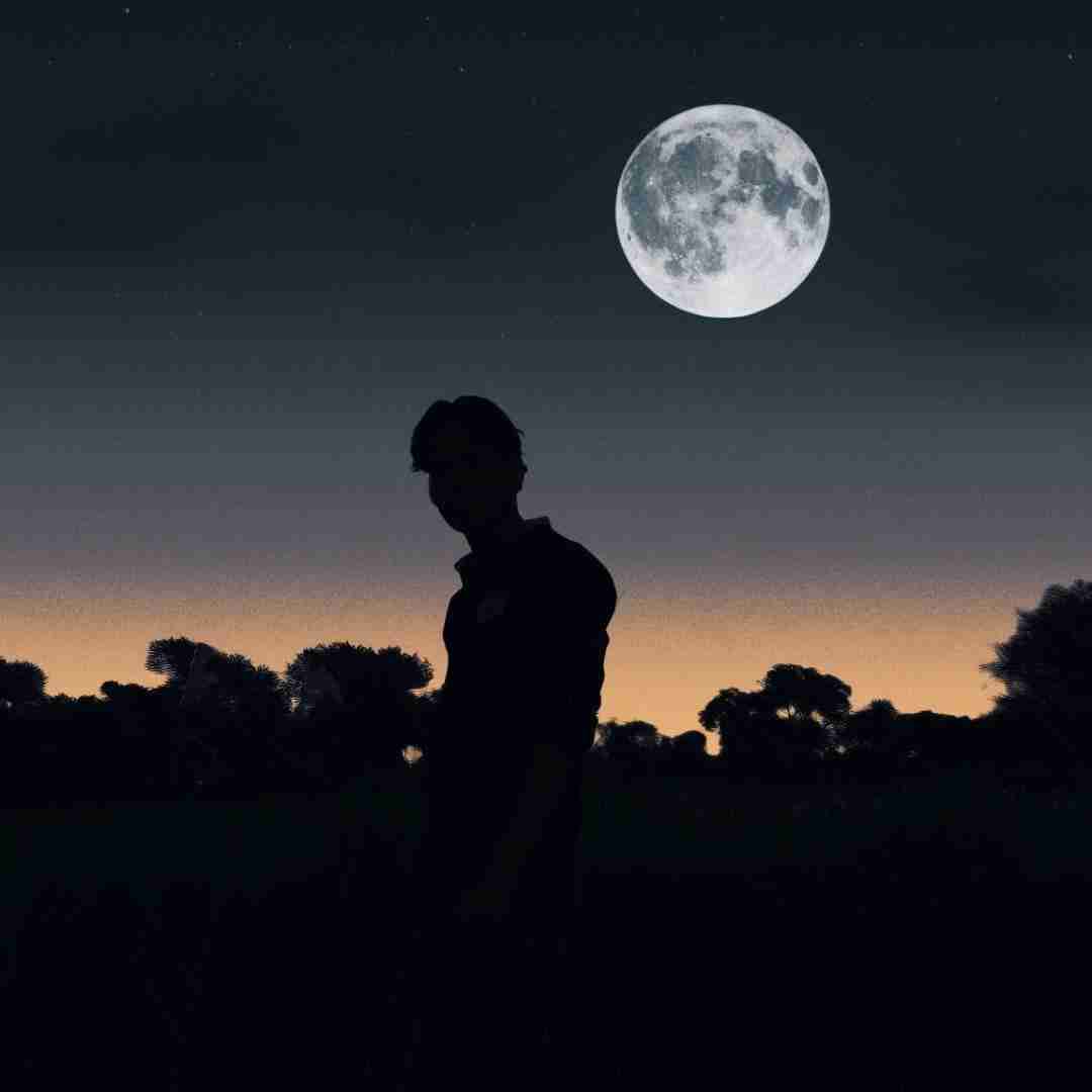  بدم میاد نیستی من از همه ی شهر