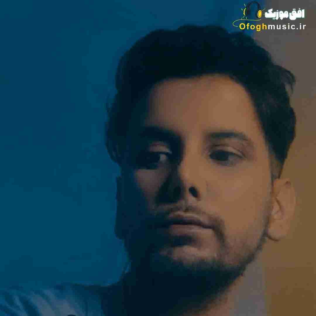 ارشاد این آدم هنوز تو همون درداشه