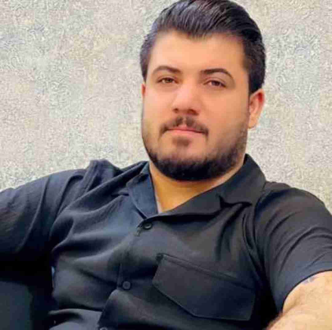 آوات بوکانی من کوری روژ هلاتم