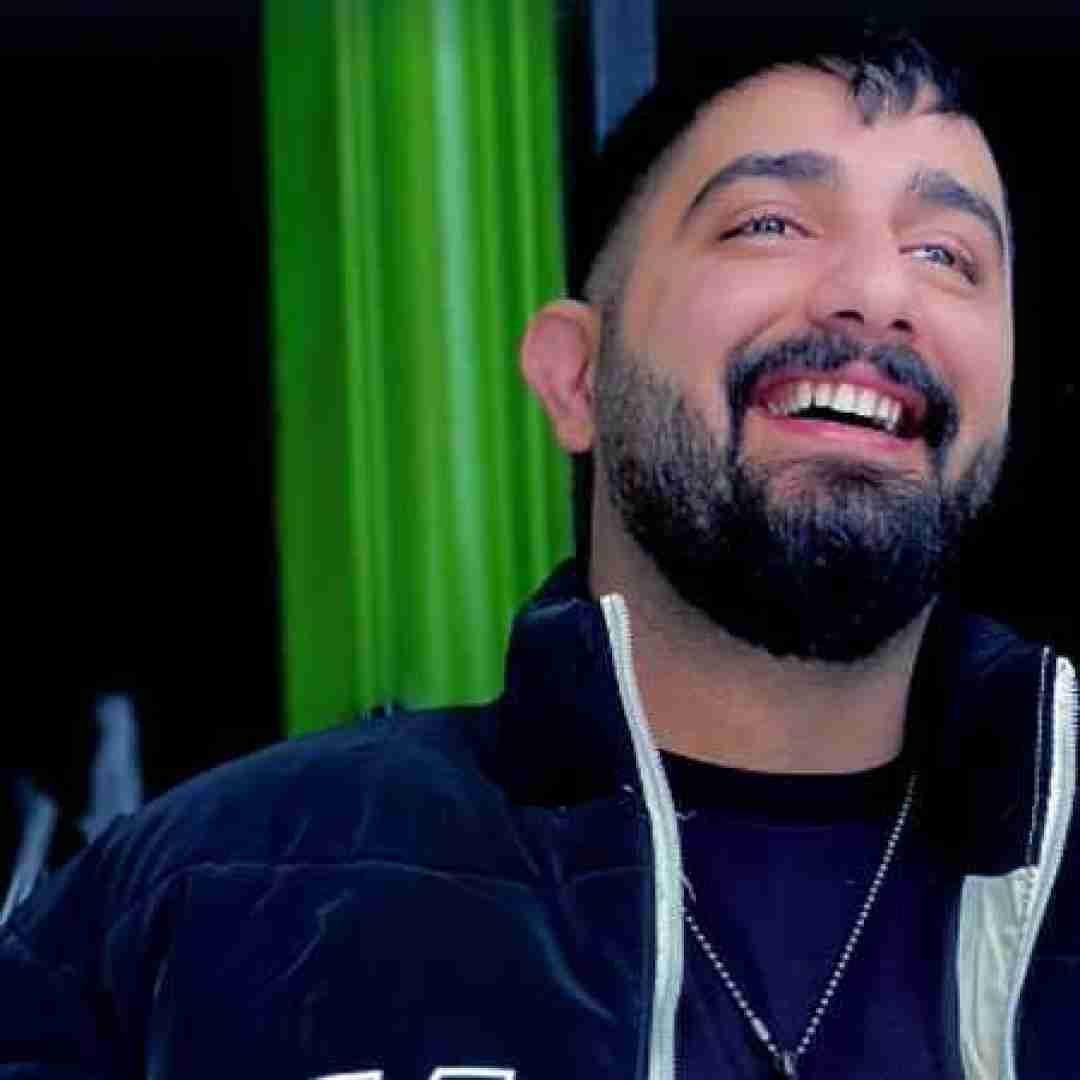 محمد امیری هامه لب تیغ زهرماری خوردمه
