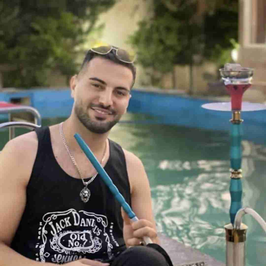 کیوان به عشقگد بگو شاهکش آمادس