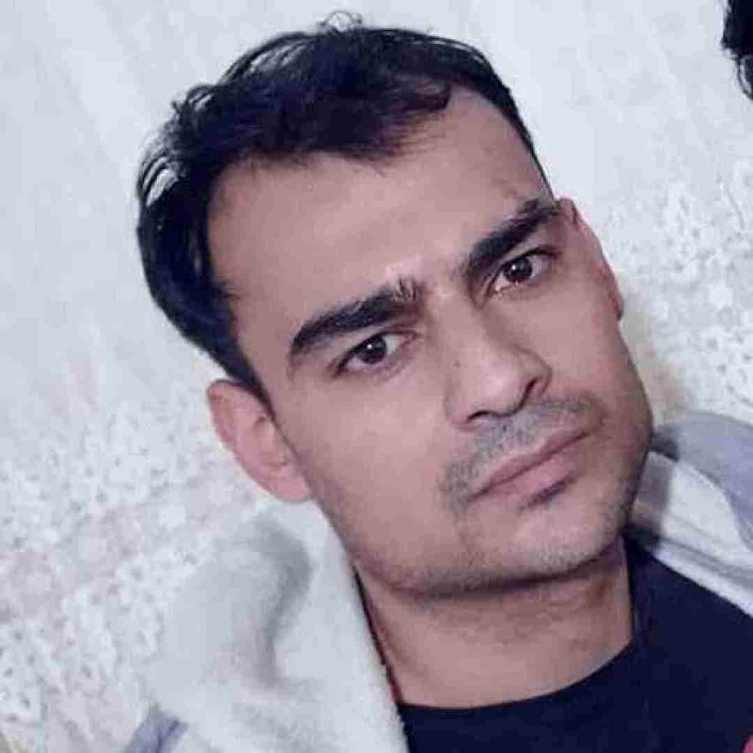 روح الله کرمی آرزو دارم یه شو دلم نگیره