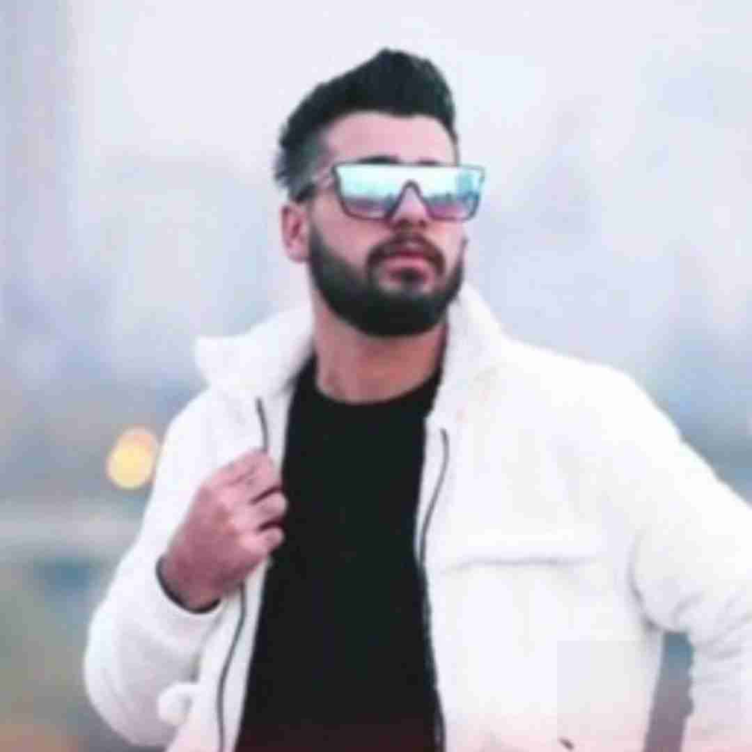 هومن نجفی مردن بهتره و حالمه زندان خوش تره و مالمه
