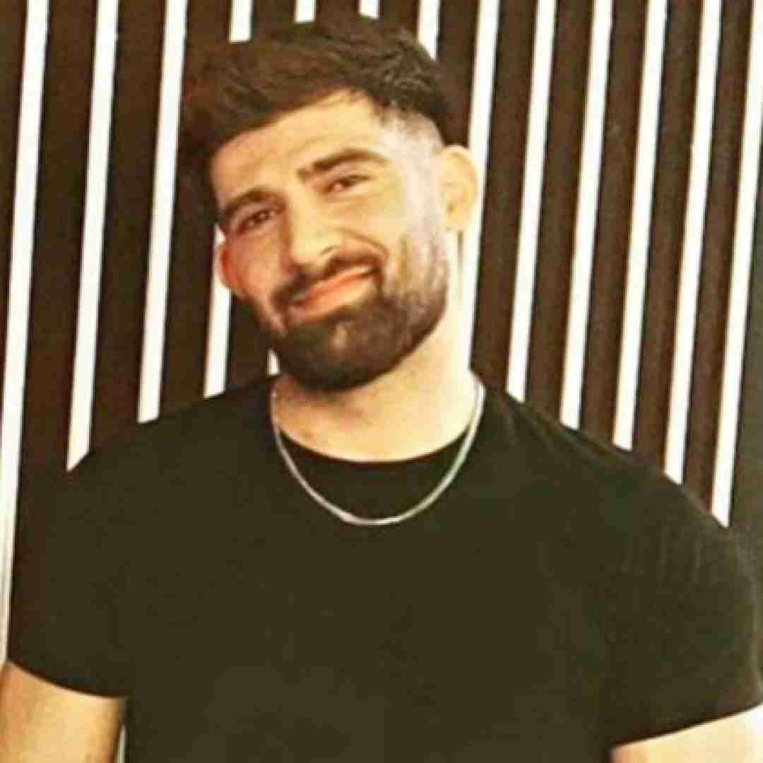 محمد محرمی کجای این دنیا قشنگه حالا که من ندارمت