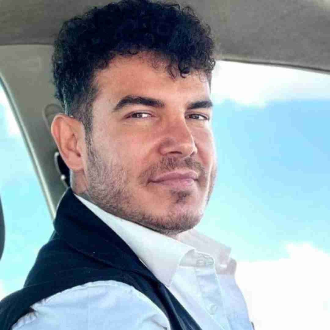 فرهاد فرهادی بوتا بکیمن دو سر یه بالشت
