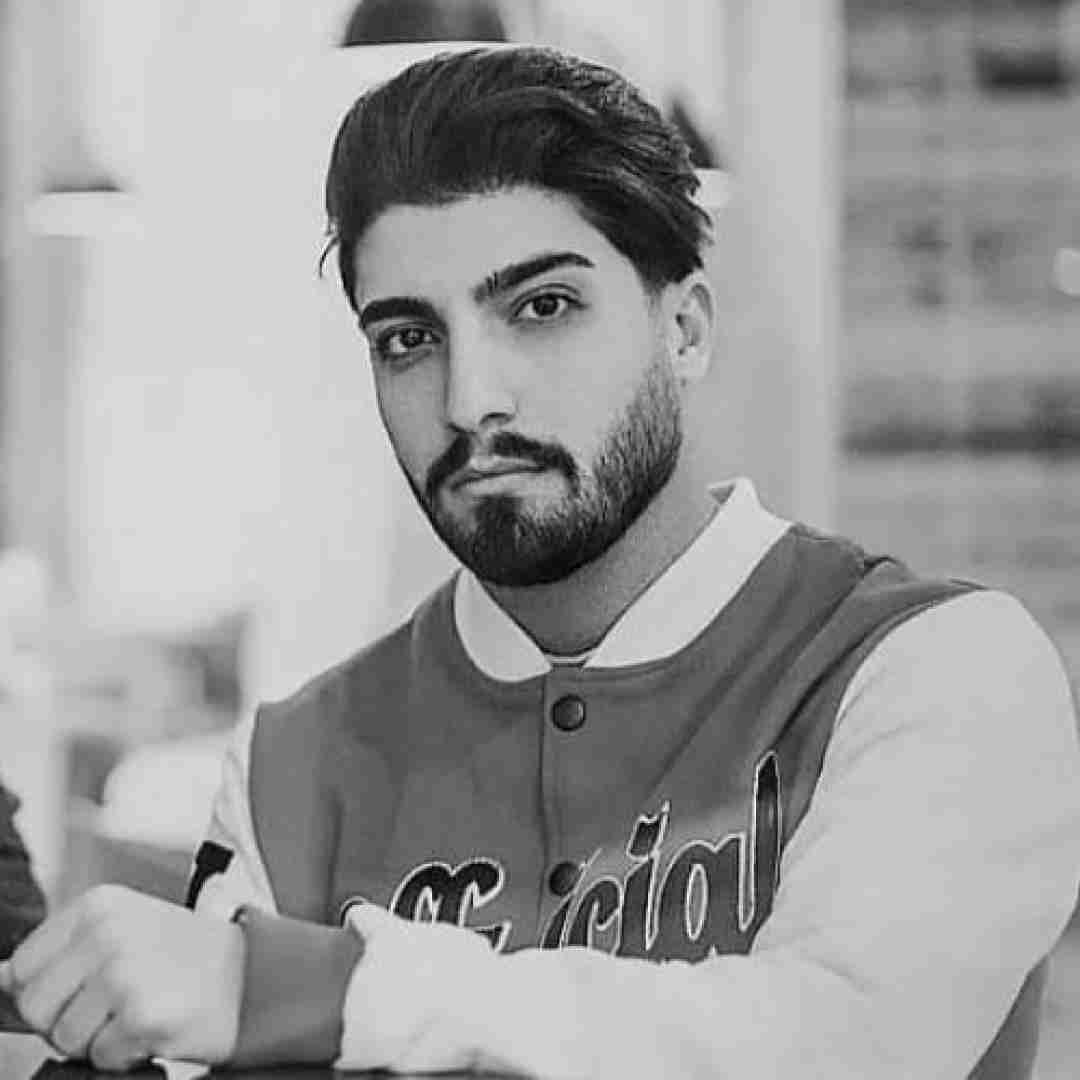 امیر لیام من تنها شدم آخه چرا بشت میگم کم حوصلم