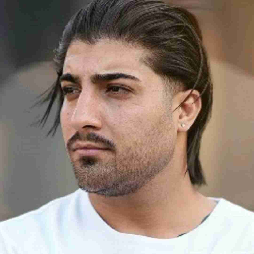 امیر لیام سنگ بزن
