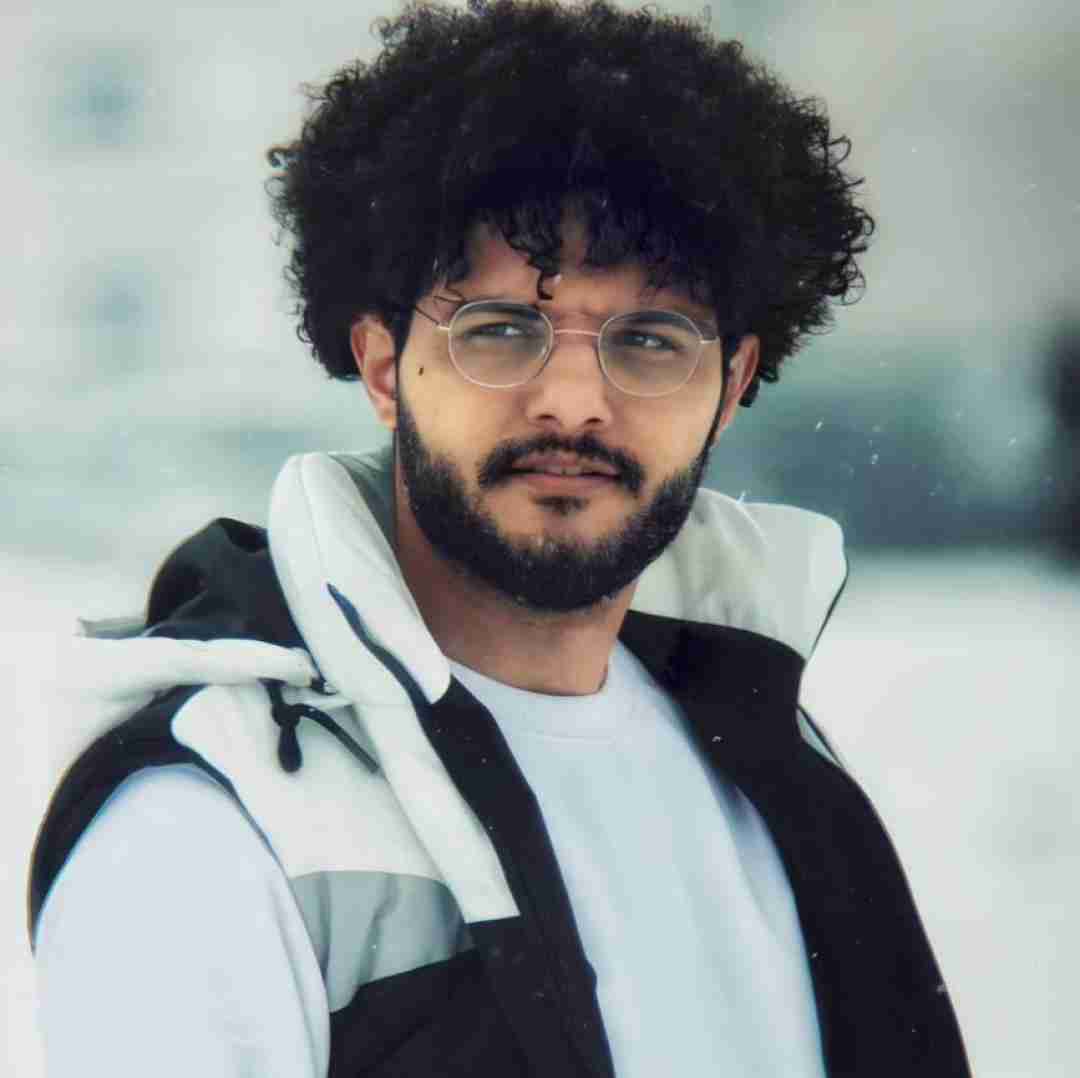 علی محمدی چه کنم با تو و این خاطره ی جا مونده