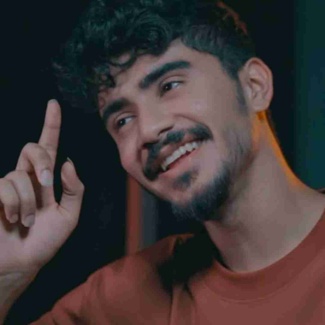 امیر ثابتی کجا برم
