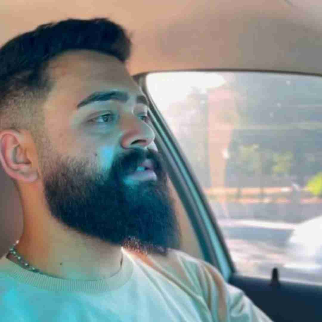 علیراد سرد شده جفت دستات تلخ شده بود حرفات