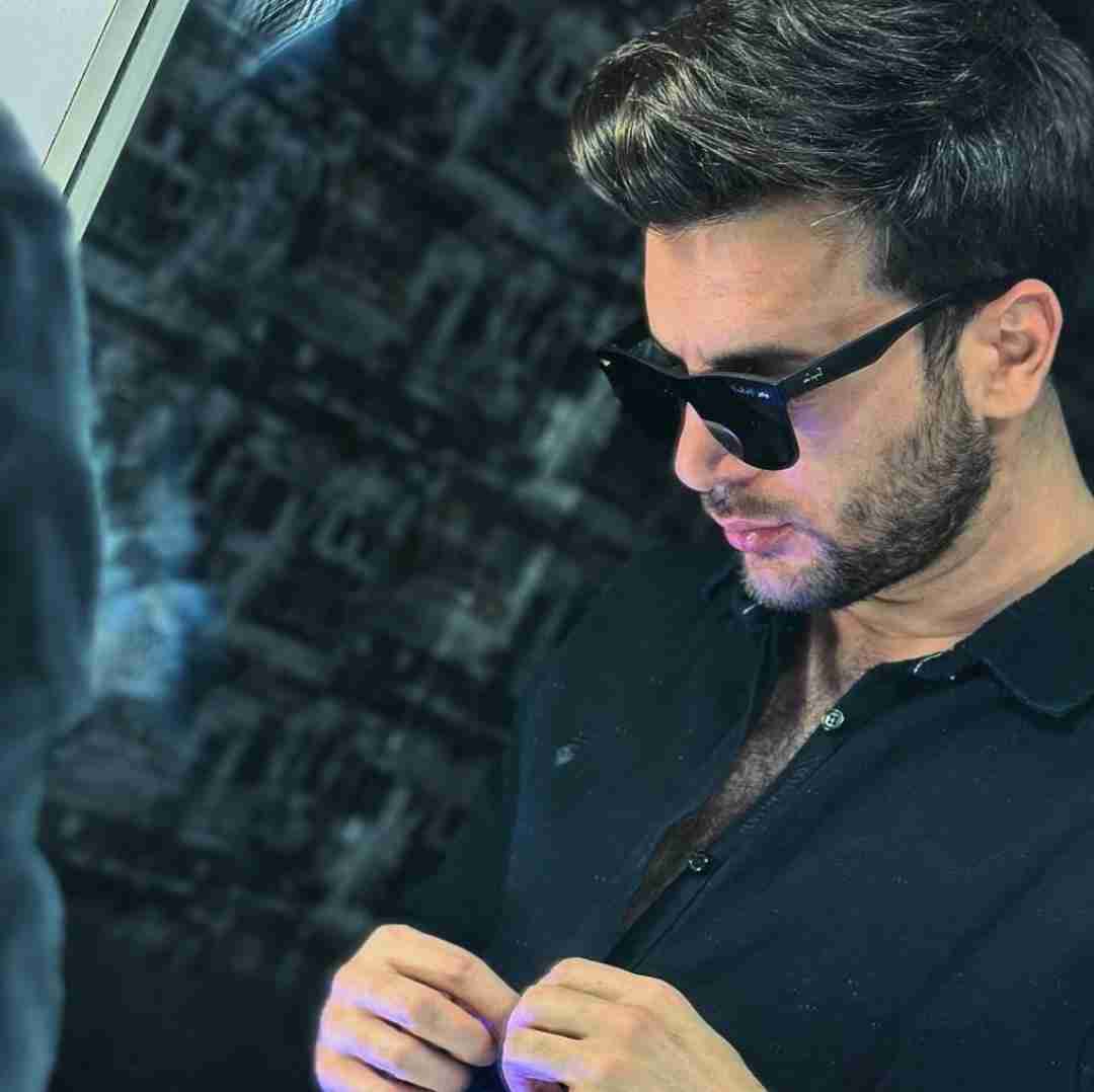 فرهاد نامداری قدیم نخی میکشیدم الان پاکتی