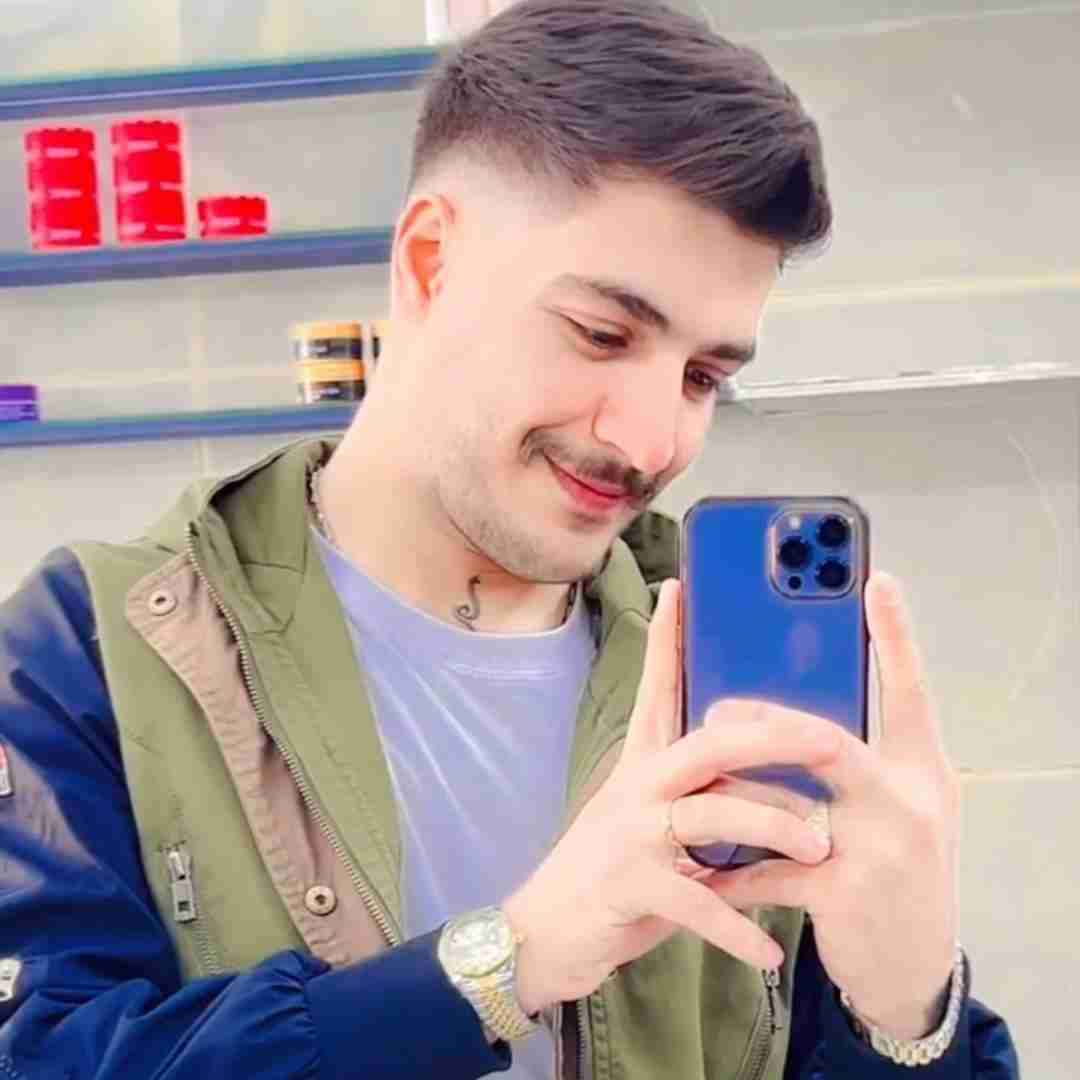 آرمین برمایه دم به دیقه هر دفعه جور هوات لنگه نفس