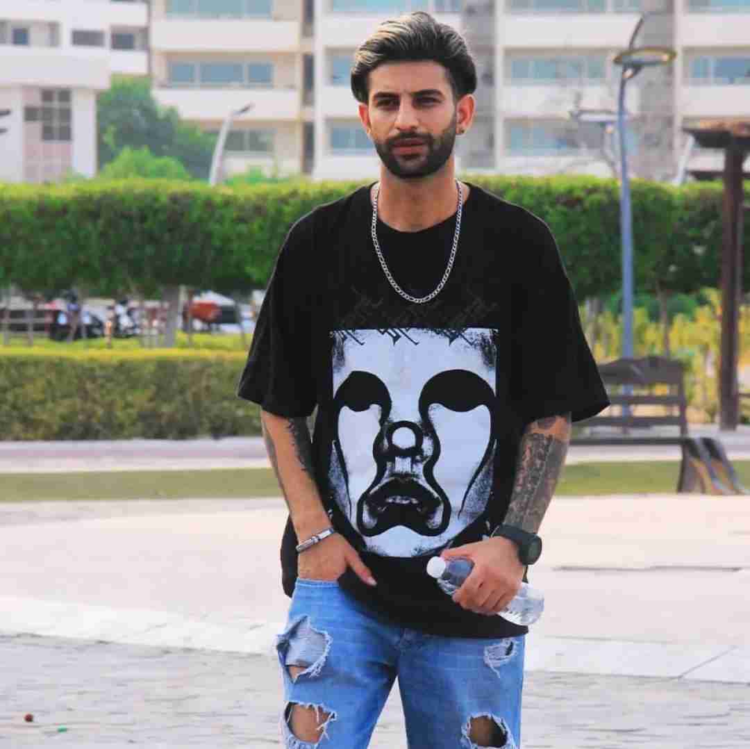 رضا رادین مهم نیه