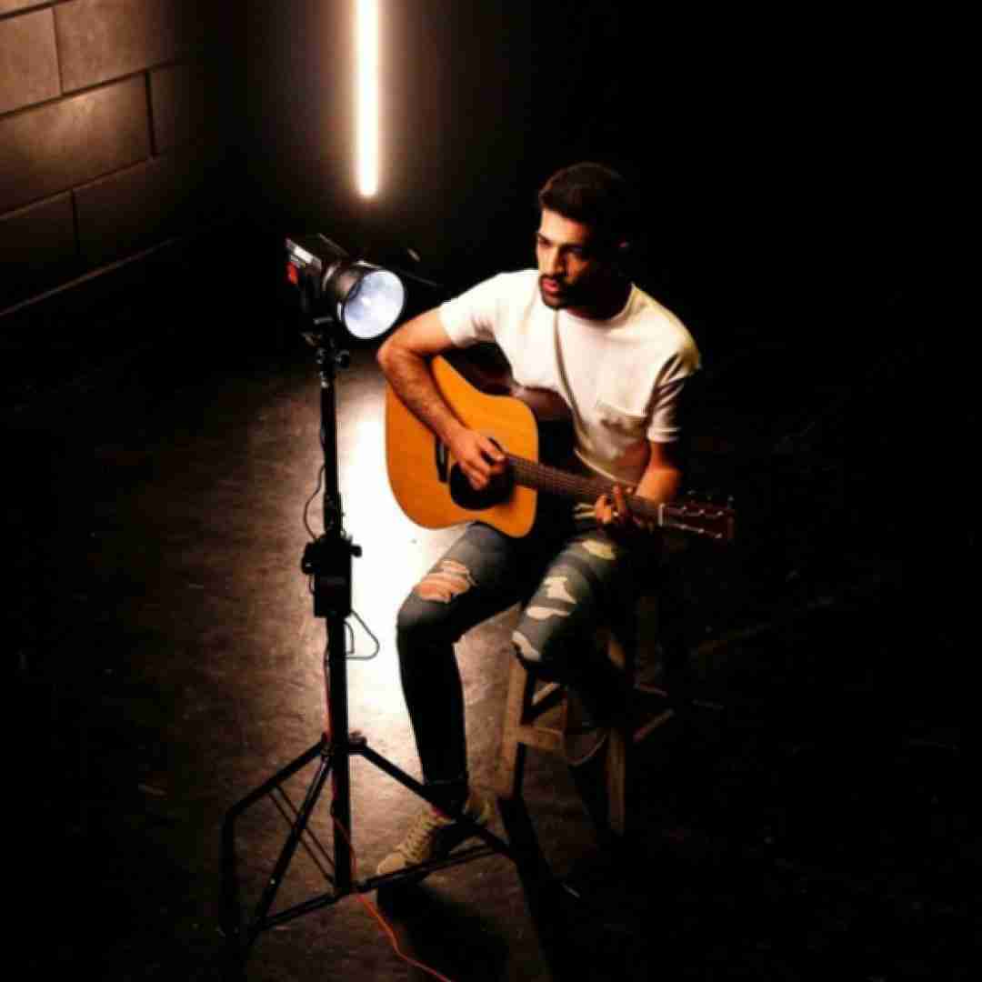 حامد منصوری فکرت از سرم پاک نمیشه میترسم نبود تو عادی بشه