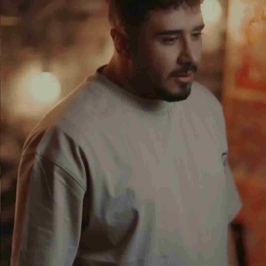 سینا پرهیز حال خراوی کیشم سر و خوم شیوانمه