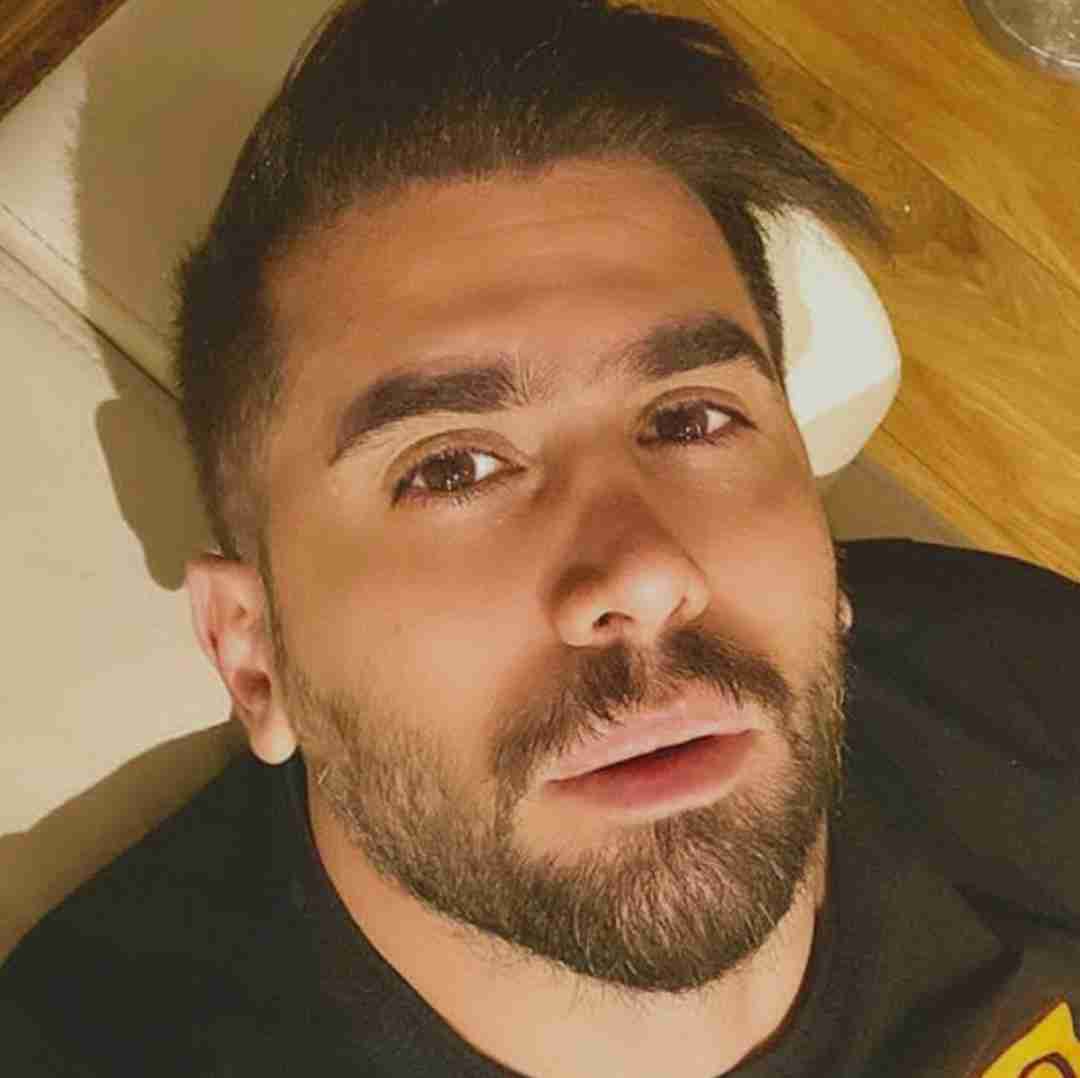 دانیال ایمانی تب عشق