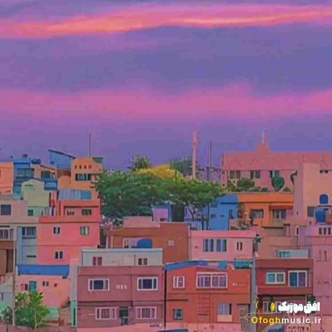  میدونه که پیشم ایمنه نه نمیذارم بریزه ریلمش