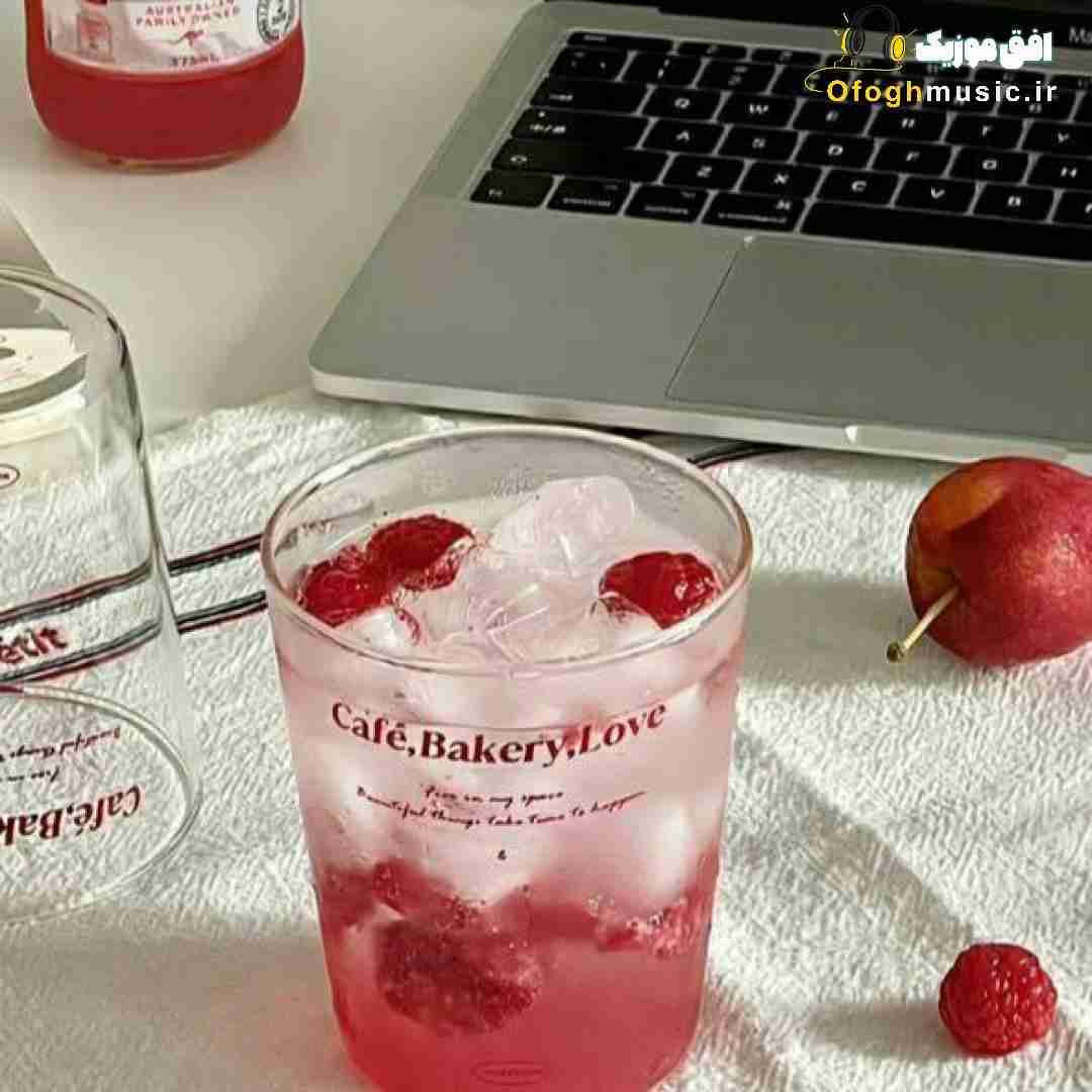  دورت میگردم مثل بالگرد میمونیم من و تو برای هم