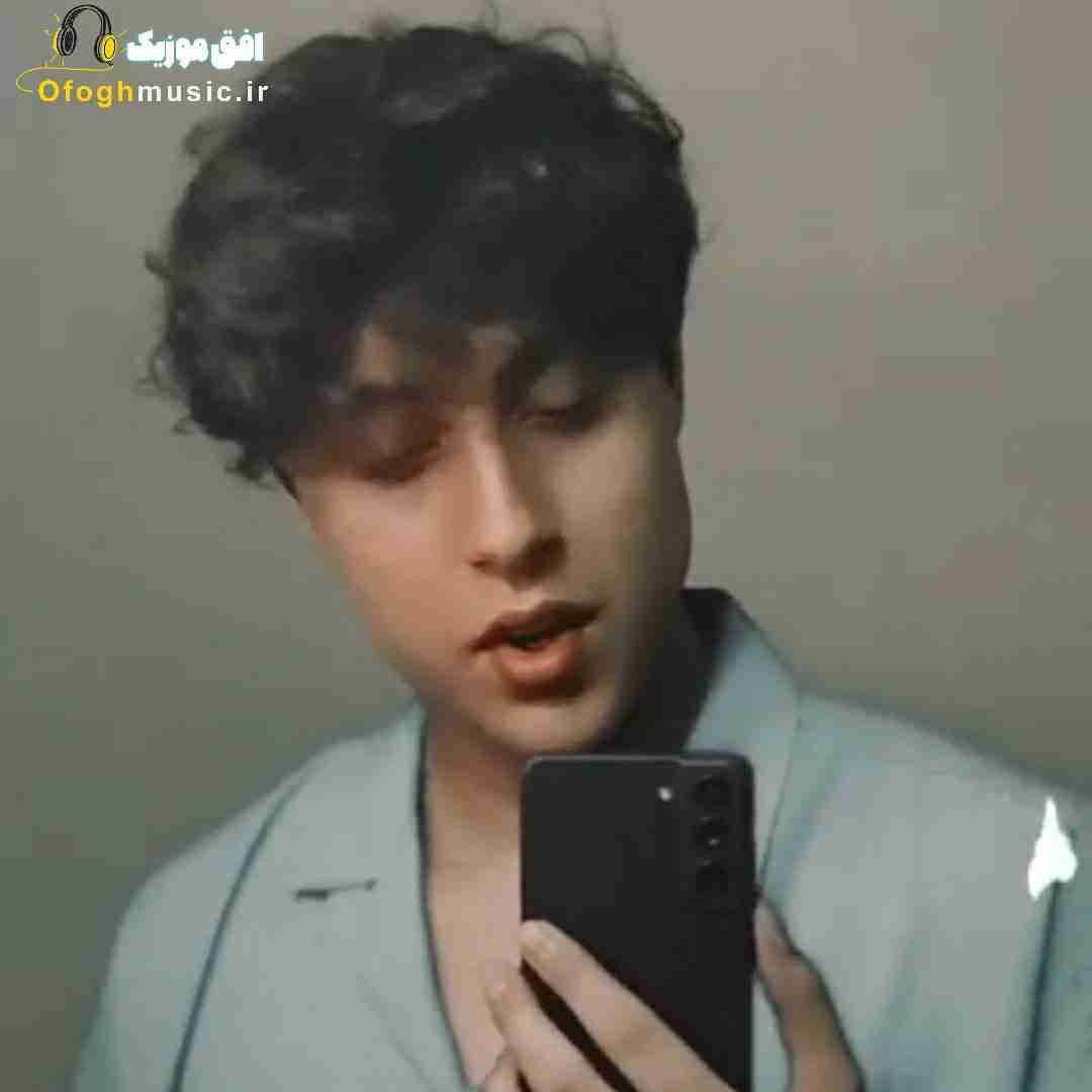 وندار بهمن