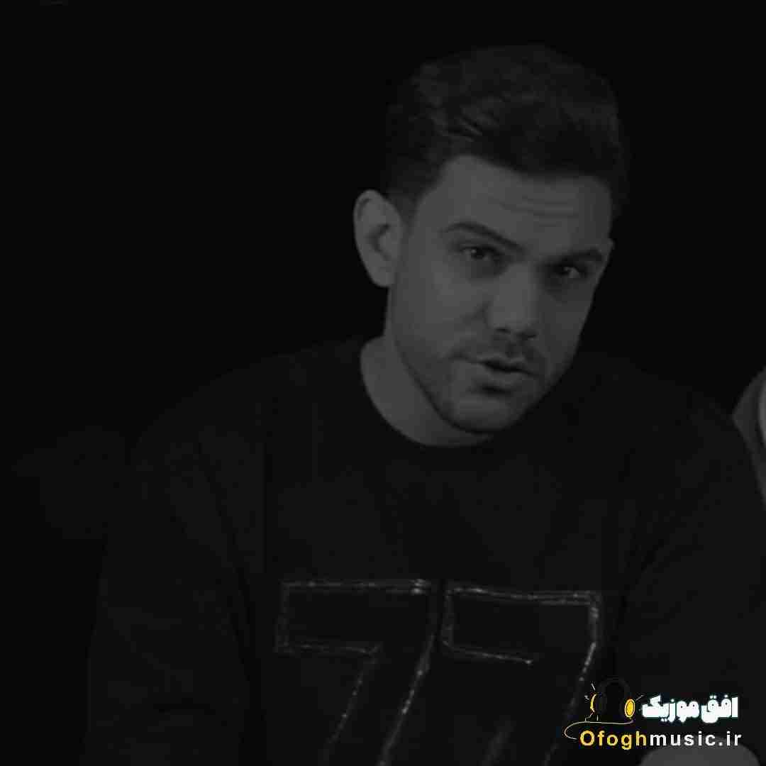 پیام عباسی کی و پشتت بیه کی و پات وستا