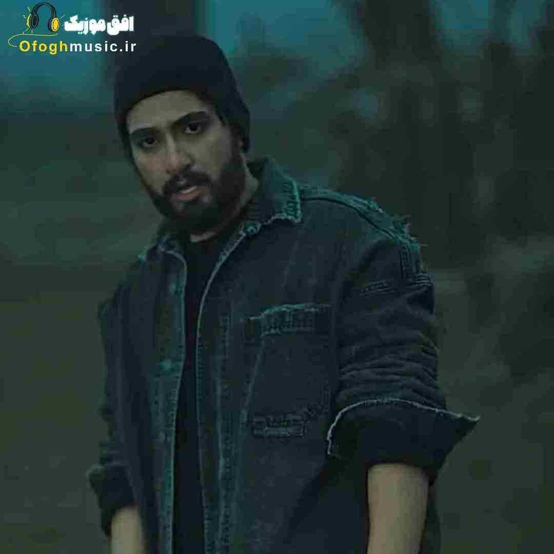 نیواد اگه تنها و غریبم آی رفیقم آی رفیقم