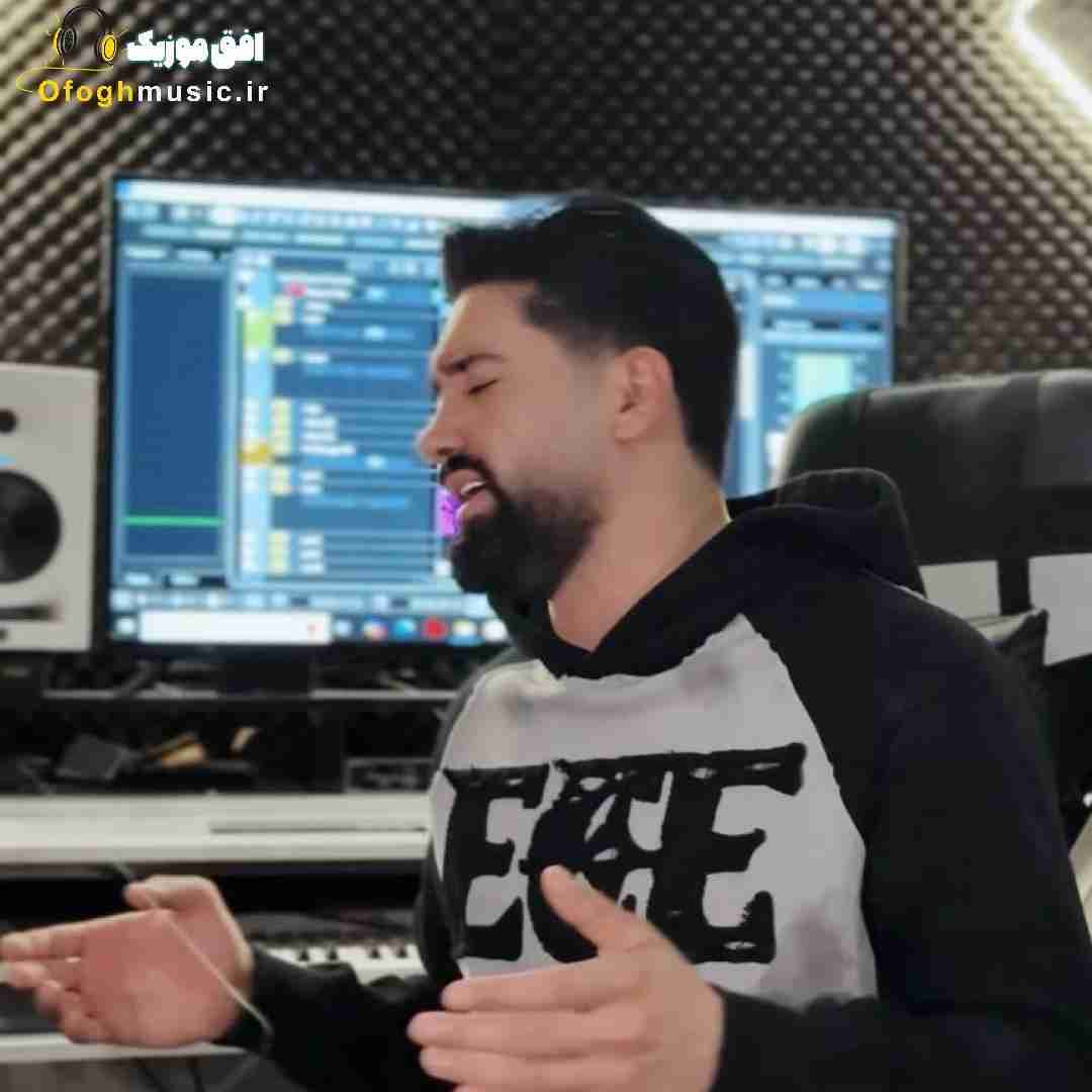 جواد عباسی اسیر یک درد