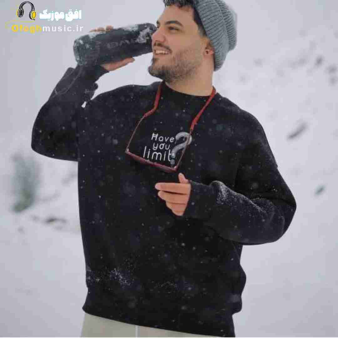 امید افخم چند ثانیه