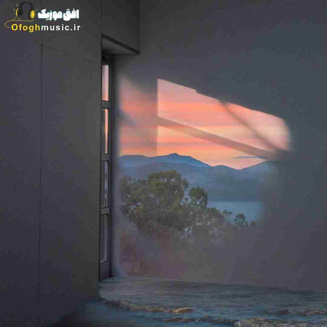  زدی بهم نصف شب زنگ دستت رو شد سکته کردم