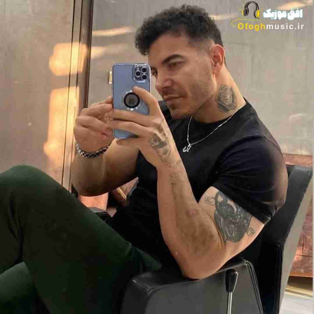 فرهاد فرهادی هم تیرو هم ترکشی وژت یه پا ارتشی