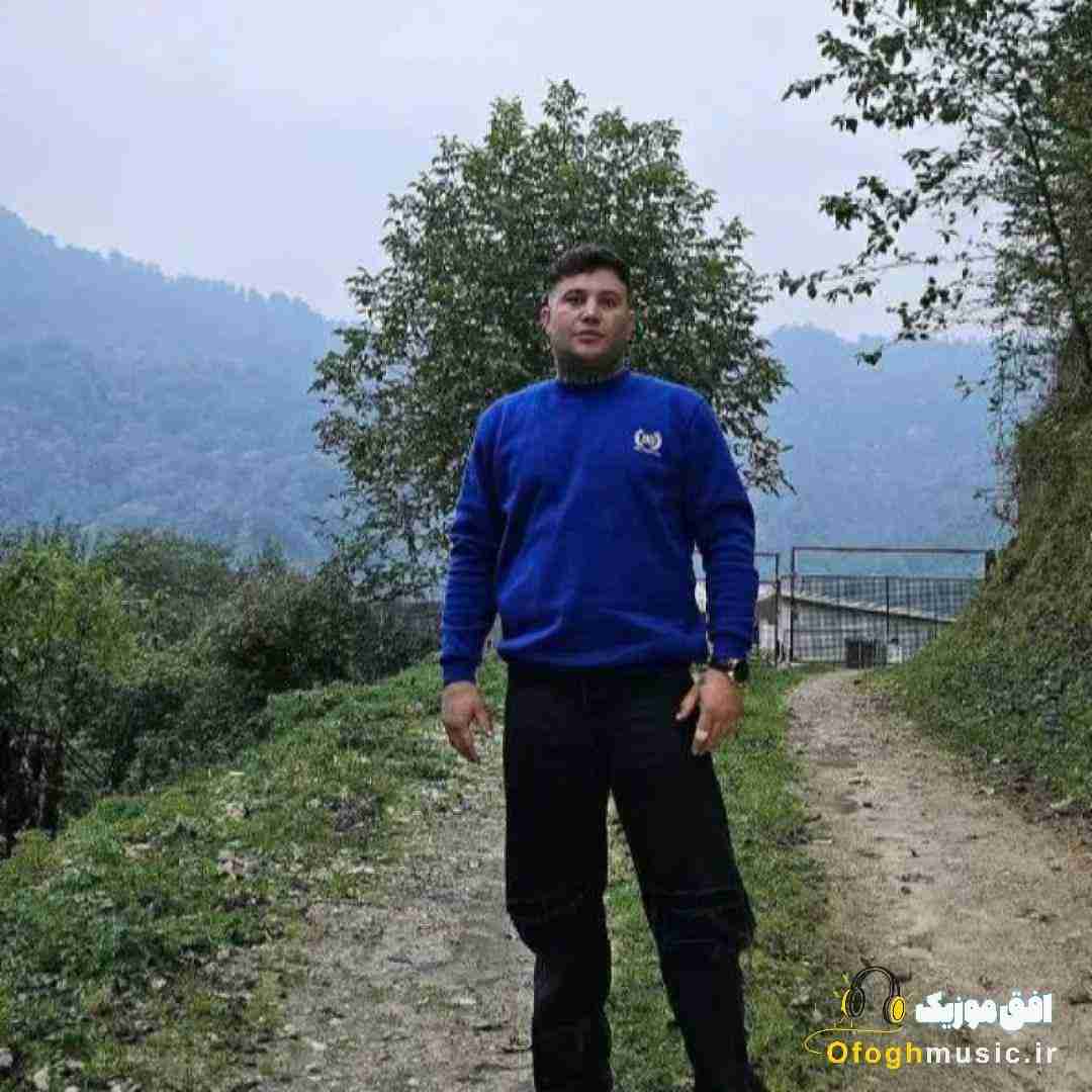 علی احمدیانی از بس