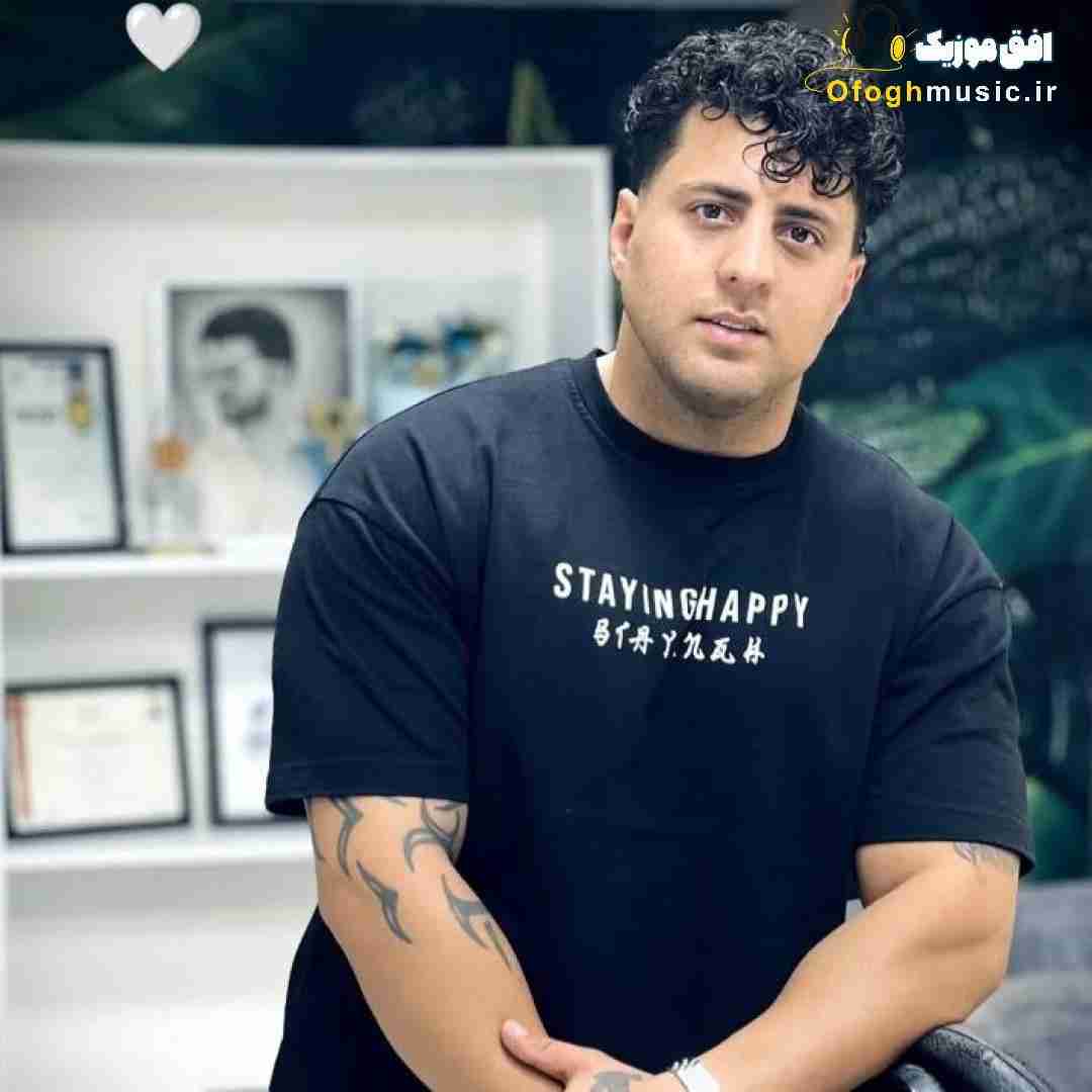 سبحان رستمی یه وقتایی هست دلت مخواد برگرده حیف