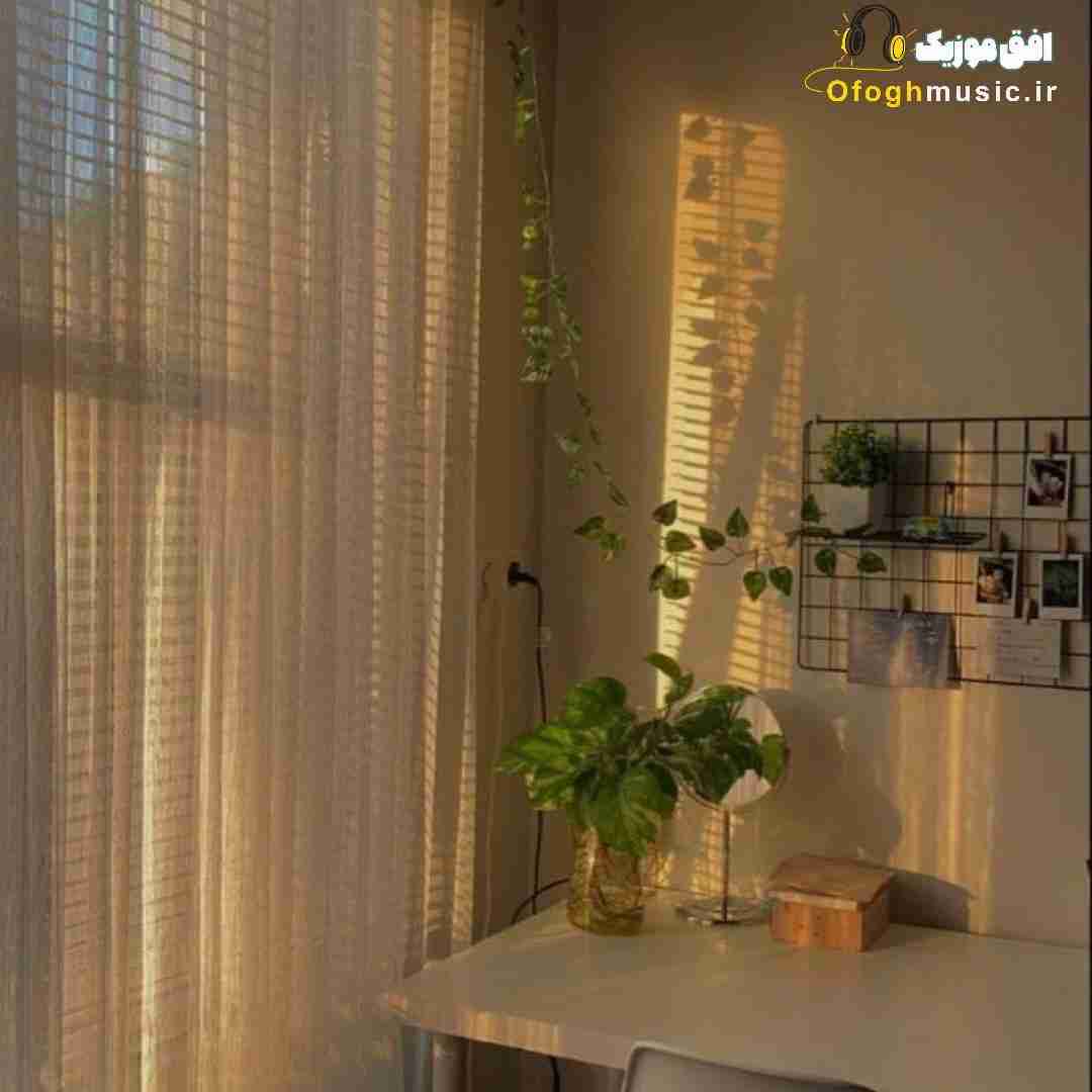 نمیخوام برگردی واسم فقط سردردی خرابه دیگه