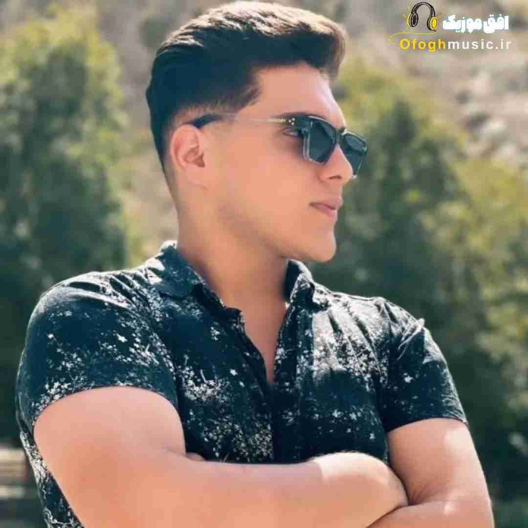 فرزام خیری بغض