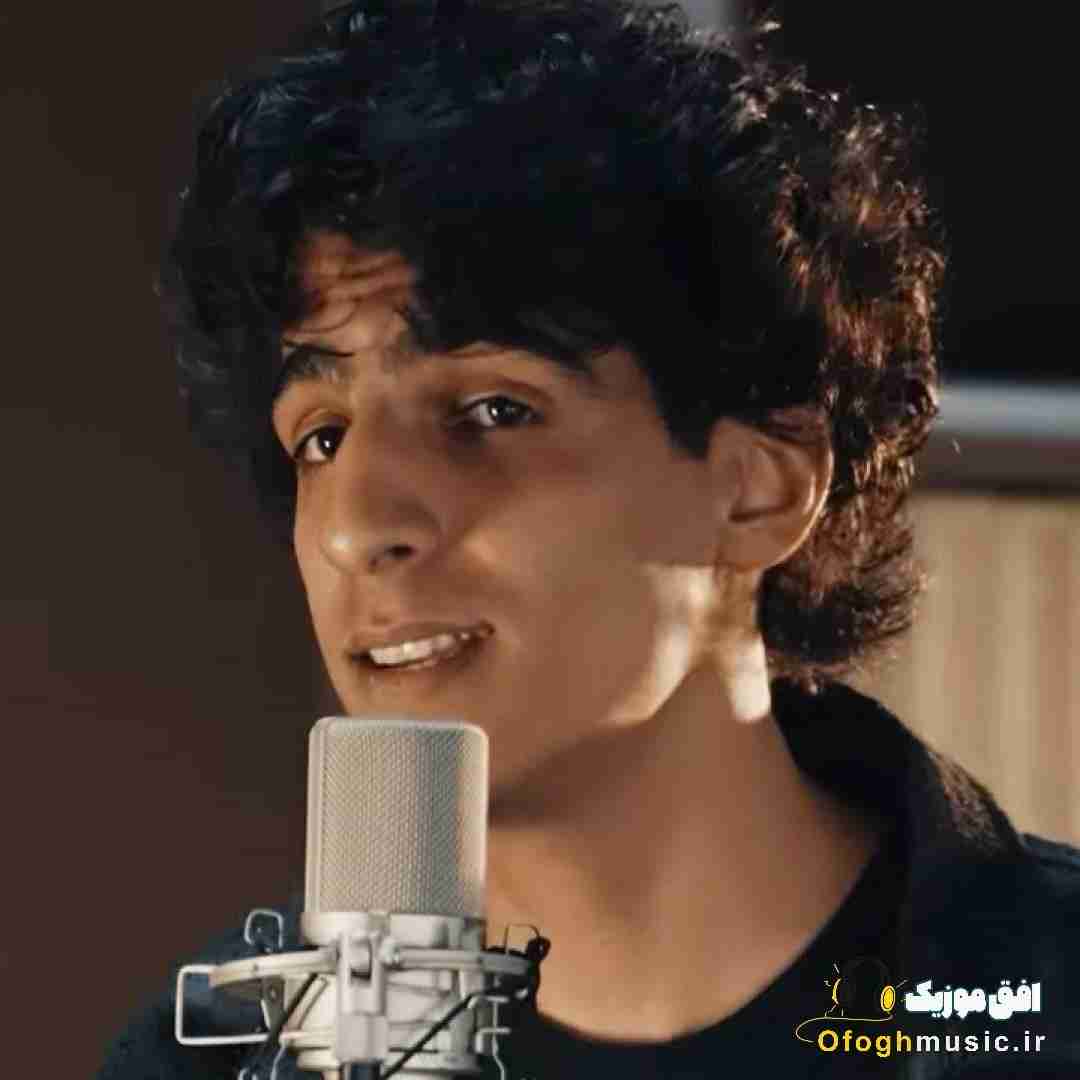 علی کاظمی آره خوبی قشنگی عزیزی ولی از دور تو بزار برو