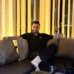 دانلود آهنگ جدید دوتا رفیق از علیرضا باباجانی